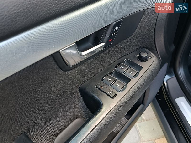Седан Audi A4 2005 в Чемеровцах