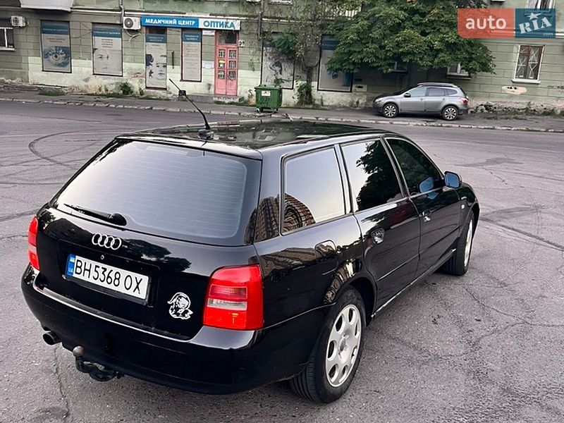 Універсал Audi A4 2001 в Одесі