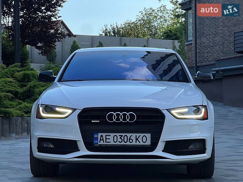 Audi A4 2014