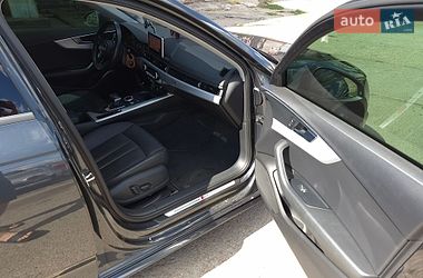 Седан Audi A4 2017 в Запоріжжі