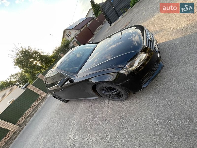 Універсал Audi A4 2010 в Володимирі