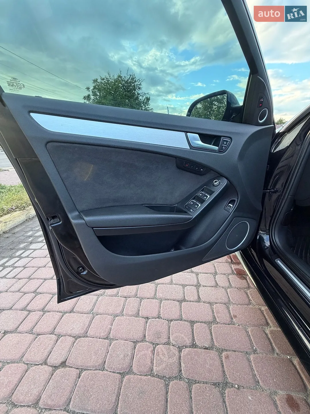 2012 Audi A4 - мініатюра 15