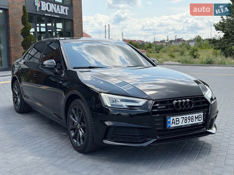 Седан Audi A4 2017 в Виннице