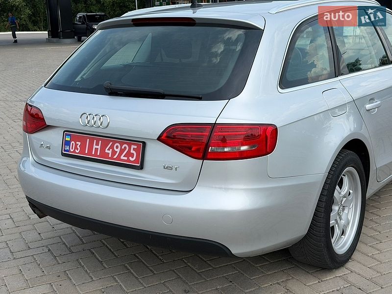 Универсал Audi A4 2009 в Луцке