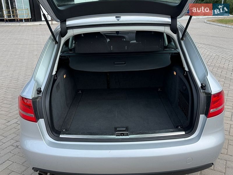 Универсал Audi A4 2009 в Луцке