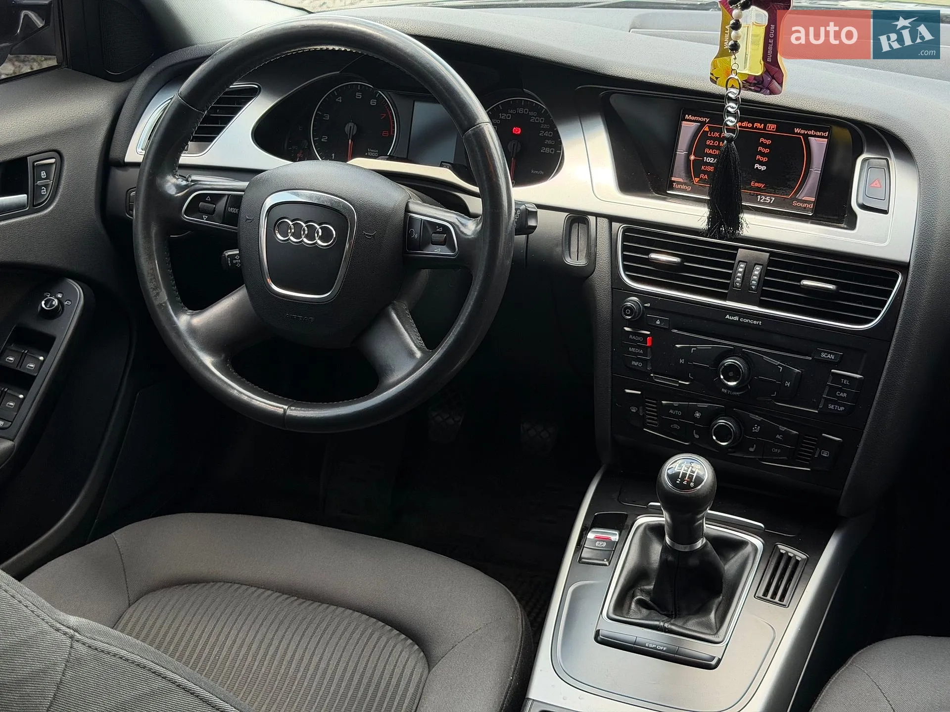 2010 Audi A4 - мініатюра 28