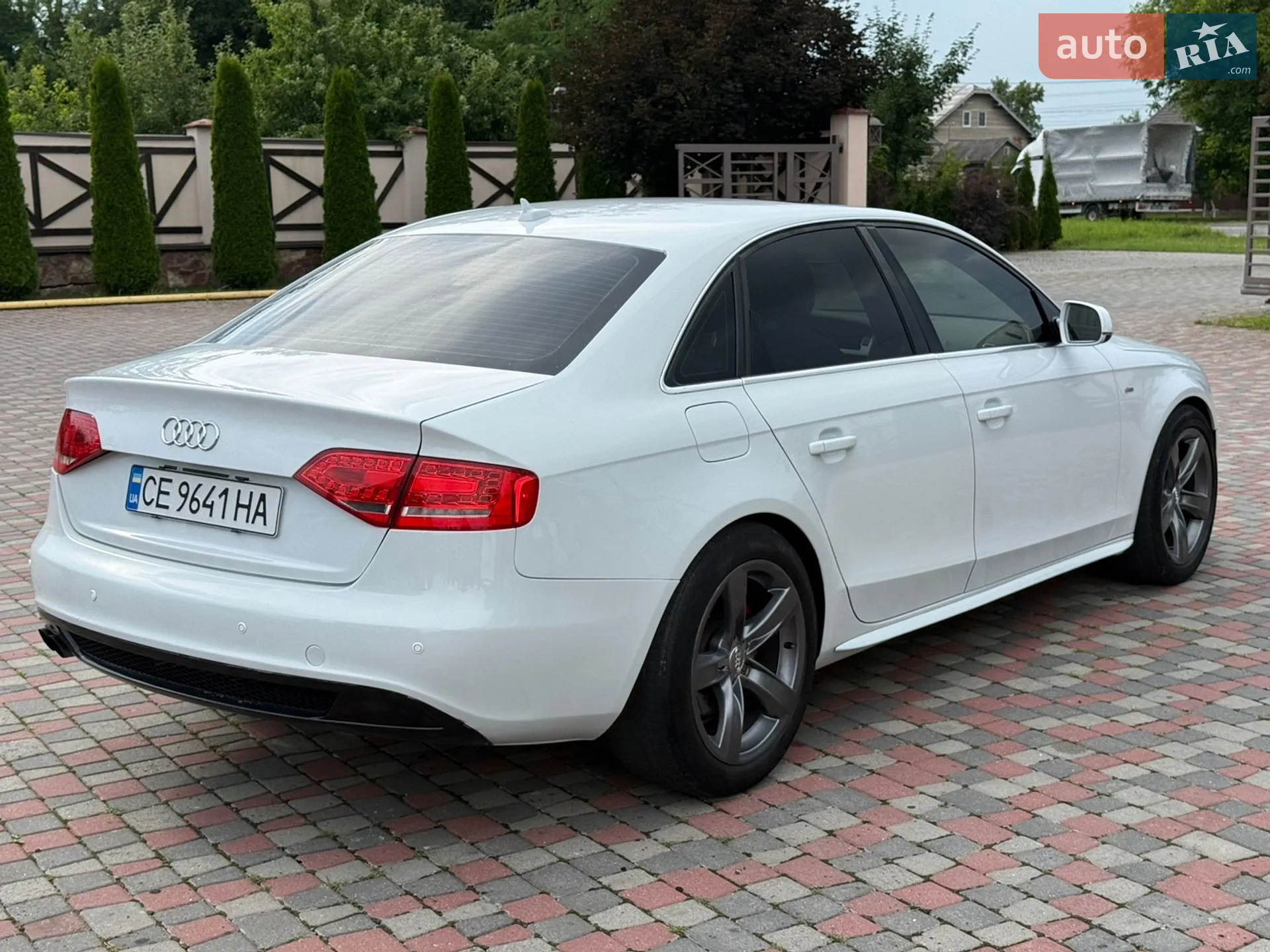 2012 Audi A4 - мініатюра 9