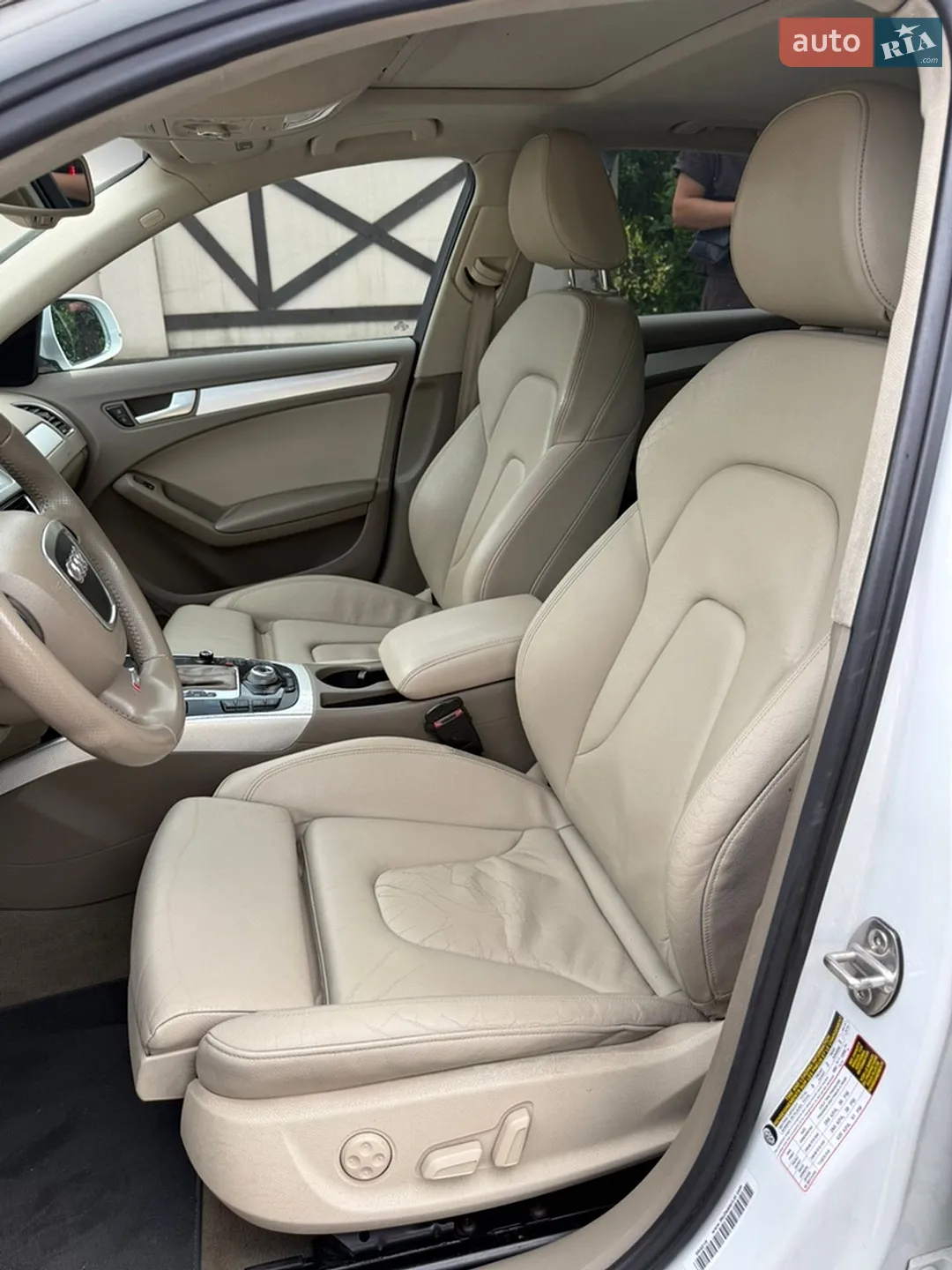 2012 Audi A4 - мініатюра 19