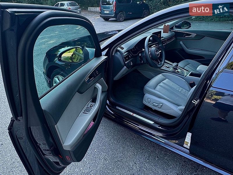 Седан Audi A4 2018 в Полтаві