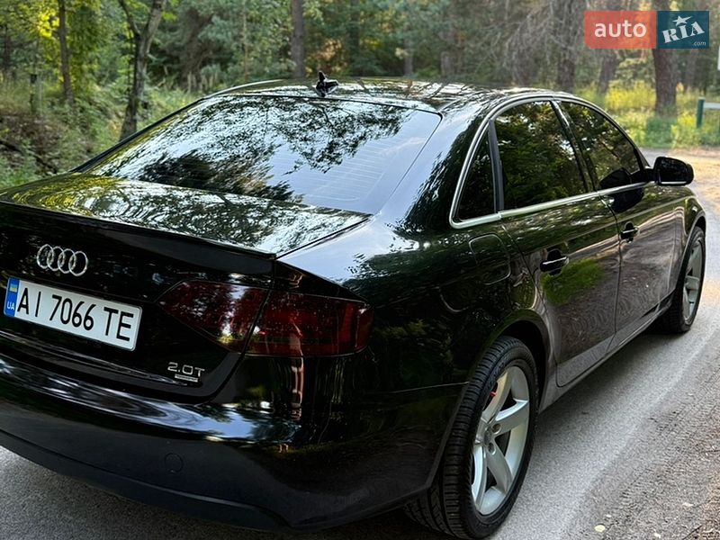 Седан Audi A4 2009 в Бобровиці