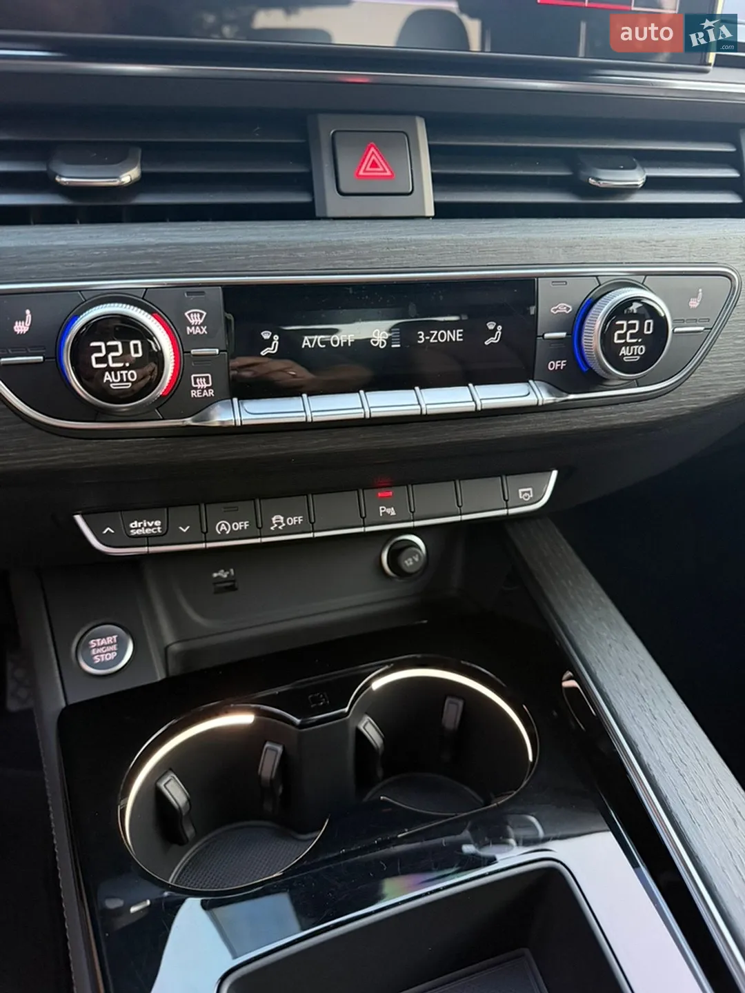 2021 Audi A4 - мініатюра 47