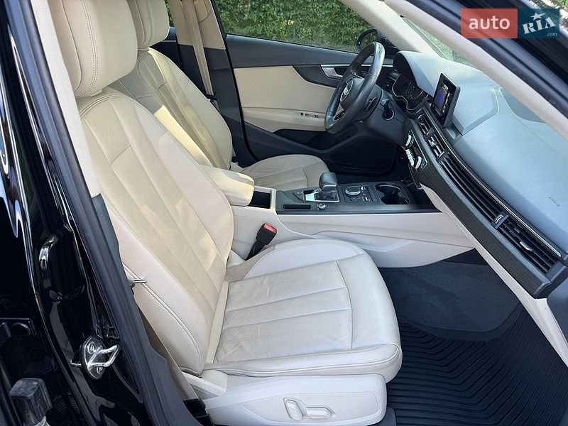 Седан Audi A4 2018 в Киеве