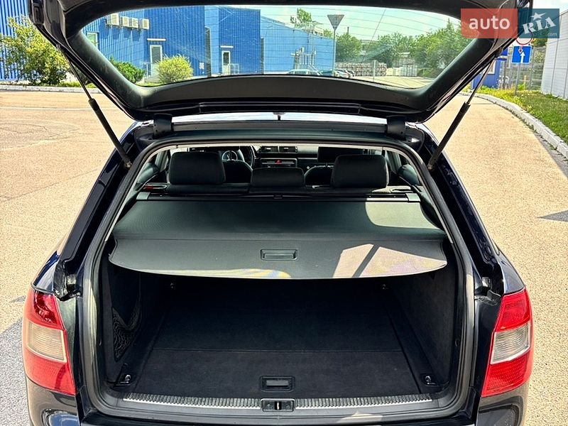 Универсал Audi A4 2002 в Львове