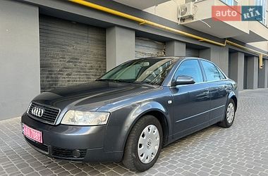 Седан Audi A4 2004 в Виннице