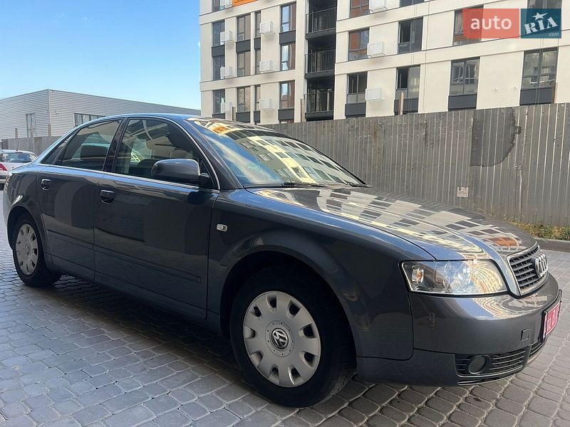 Седан Audi A4 2004 в Виннице