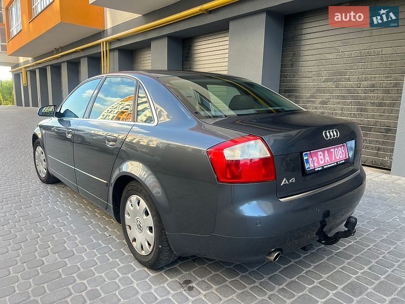 Седан Audi A4 2004 в Виннице
