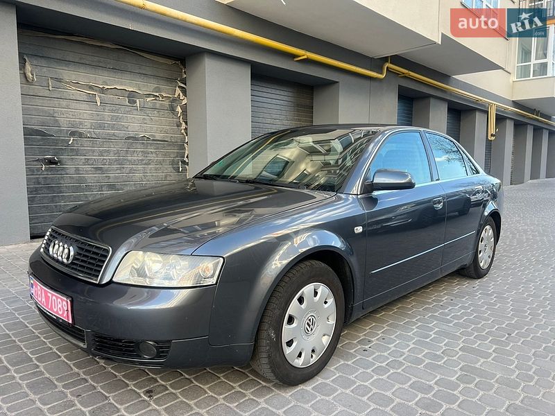 Седан Audi A4 2004 в Виннице