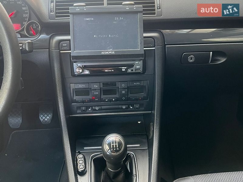 Седан Audi A4 2004 в Виннице