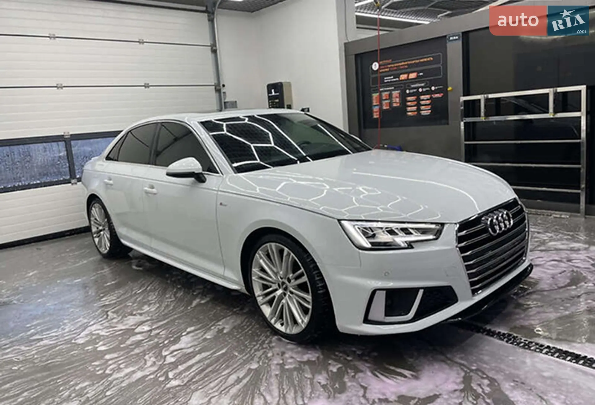 2019 Audi A4 - мініатюра 3