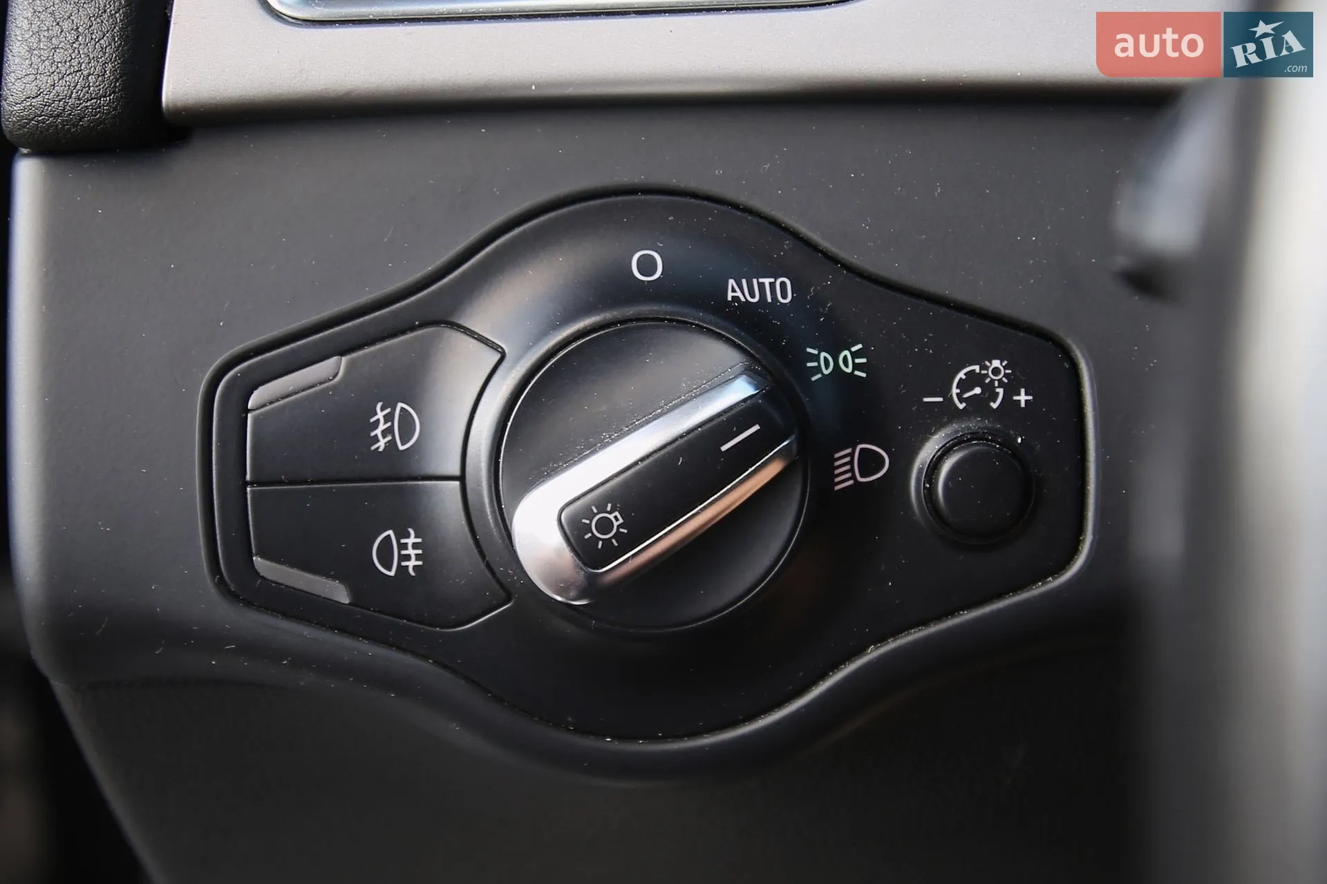 2012 Audi A4 - мініатюра 18