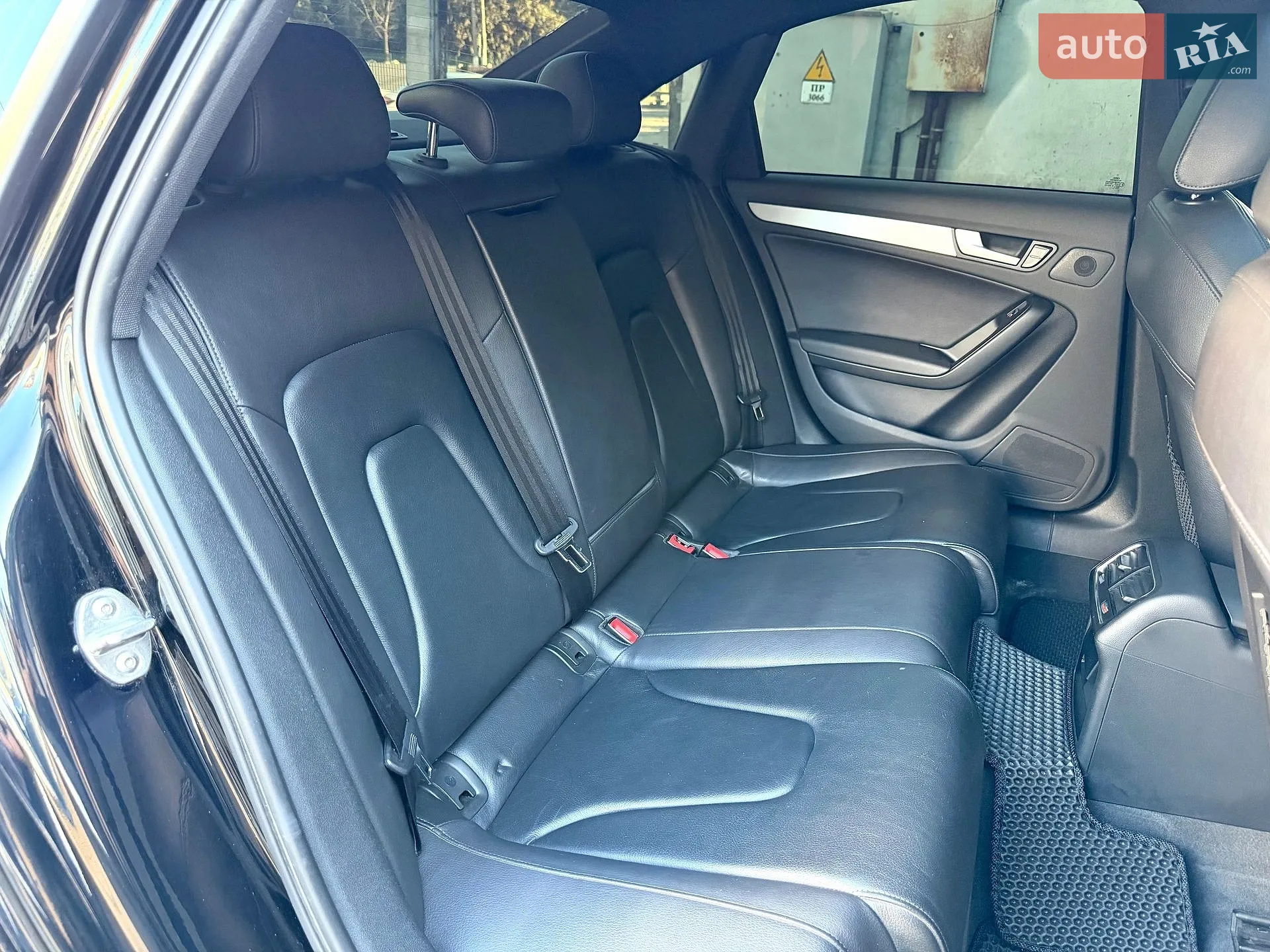 2014 Audi A4 - мініатюра 9