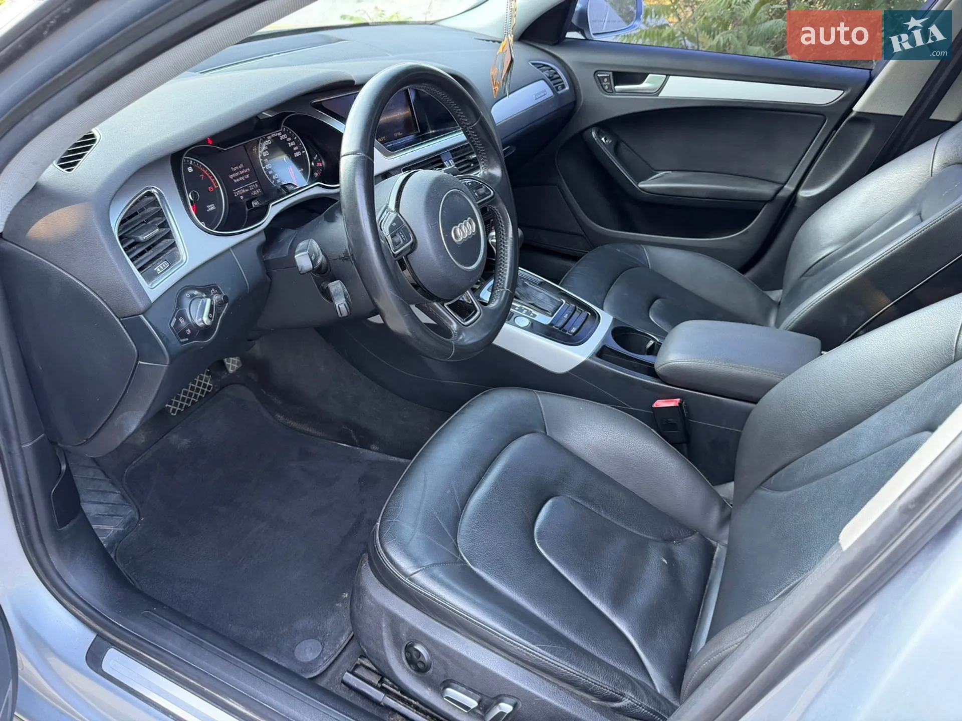 2015 Audi A4 - мініатюра 12