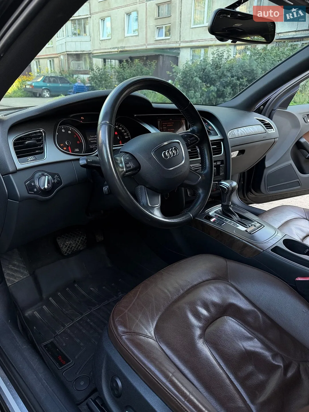 2012 Audi A4 - мініатюра 9
