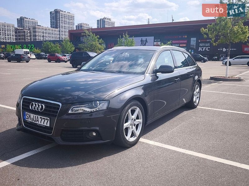 Универсал Audi A4 2011 в Киеве