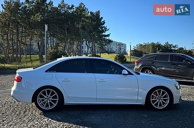 Седан Audi A4 2015 в Дніпрі