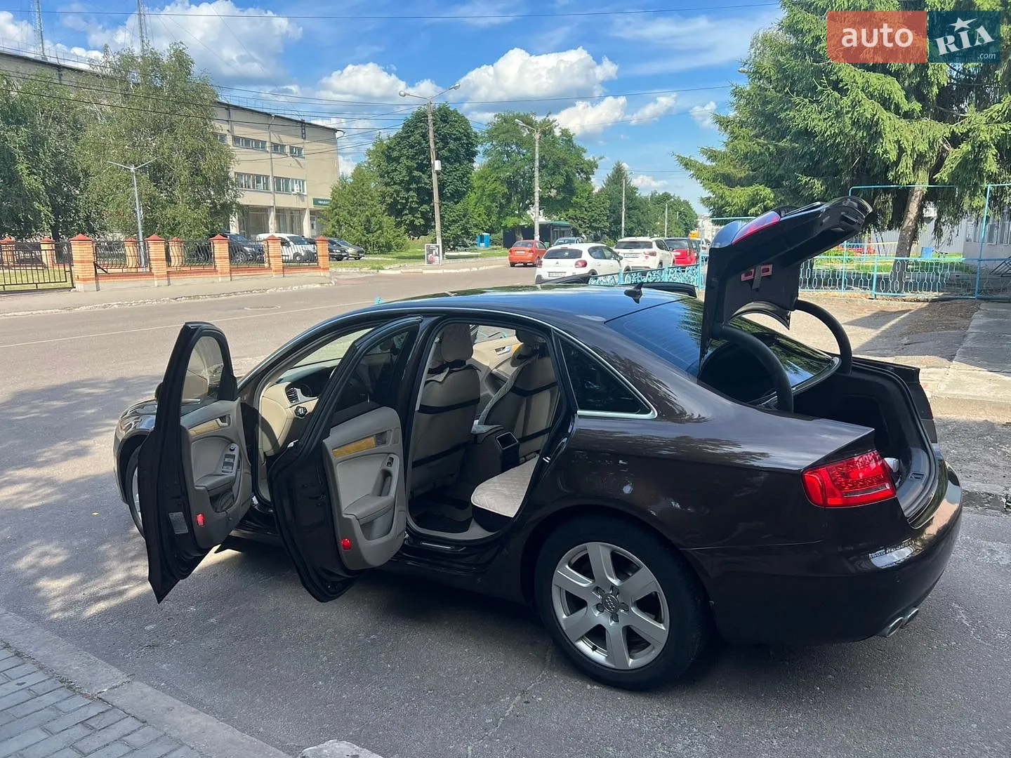 2011 Audi A4 - мініатюра 5