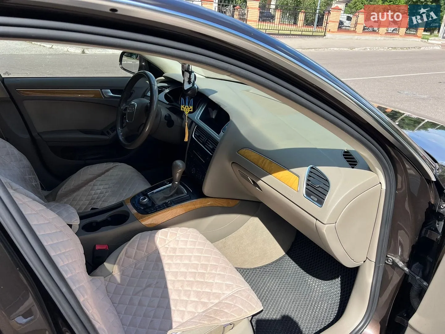 2011 Audi A4 - мініатюра 8