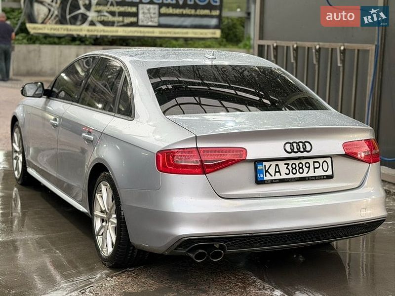 Седан Audi A4 2015 в Киеве