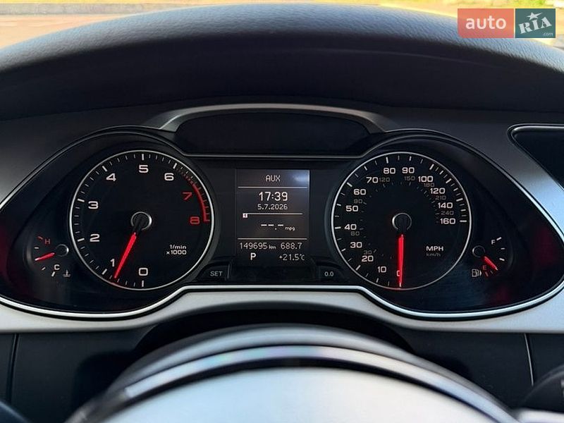 Седан Audi A4 2015 в Киеве