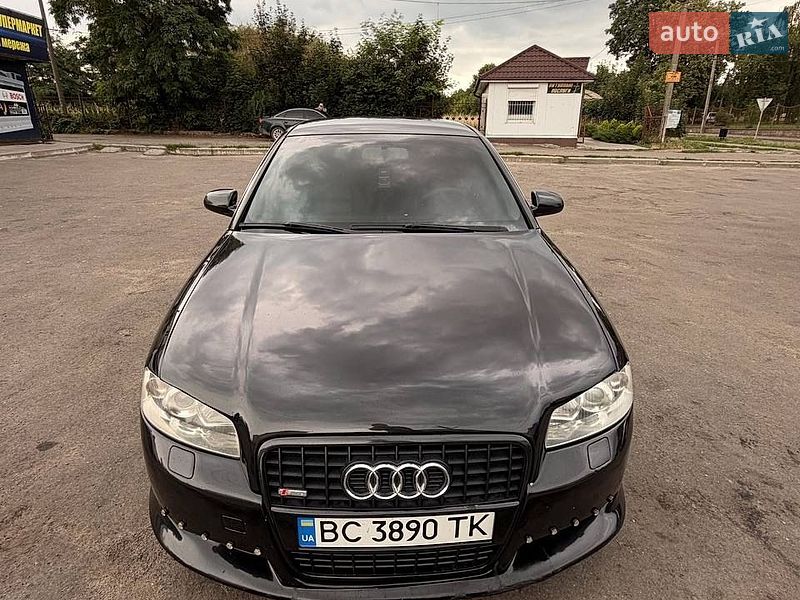 Седан Audi A4 2004 в Сокале