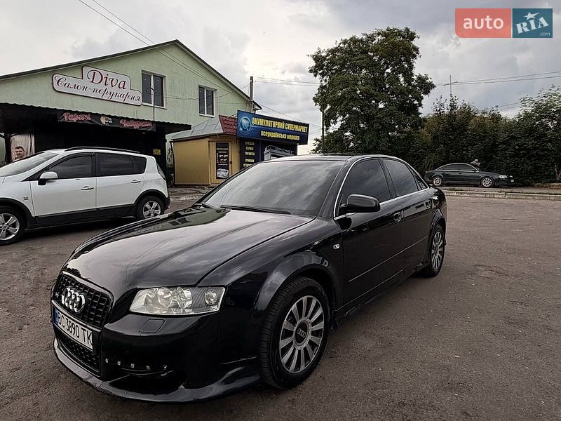 Седан Audi A4 2004 в Сокале