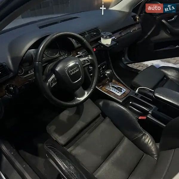 Універсал Audi A4 2004 в Львові