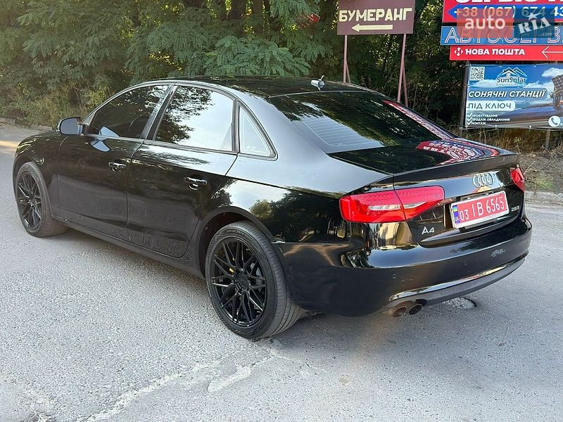 Седан Audi A4 2013 в Львові