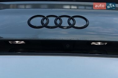 Седан Audi A4 2018 в Ровно