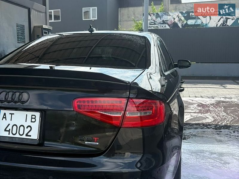 Седан Audi A4 2012 в Івано-Франківську