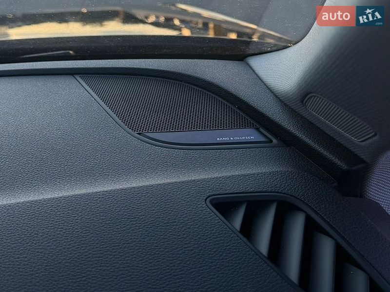 Седан Audi A4 2022 в Харькове