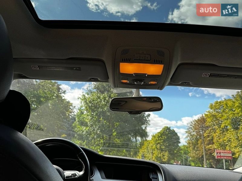 Седан Audi A4 2015 в Хмельницькому