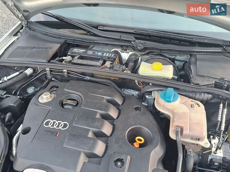 Универсал Audi A4 2004 в Хусте