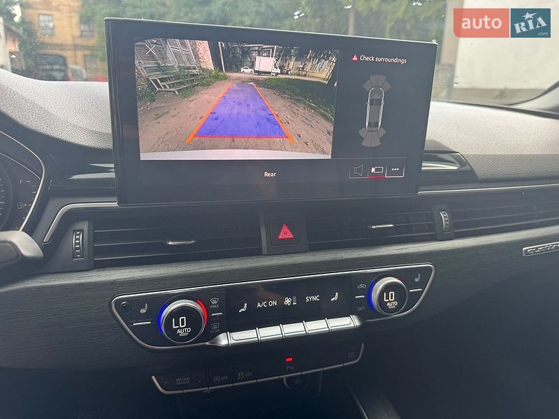 Седан Audi A4 2021 в Ровно