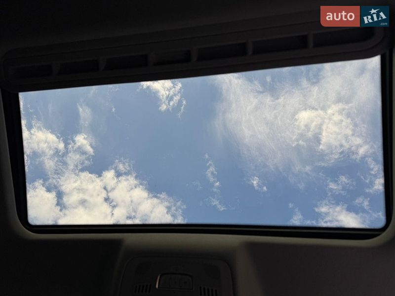 Седан Audi A4 2012 в Киеве