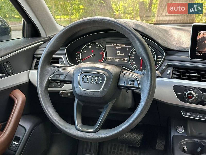 Седан Audi A4 2016 в Києві