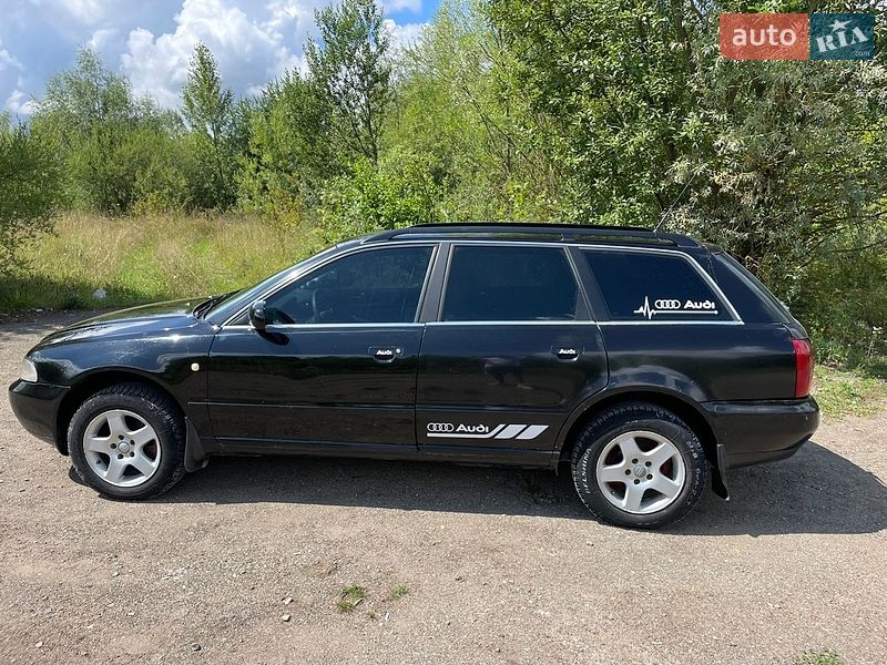 Універсал Audi A4 1998 в Городку
