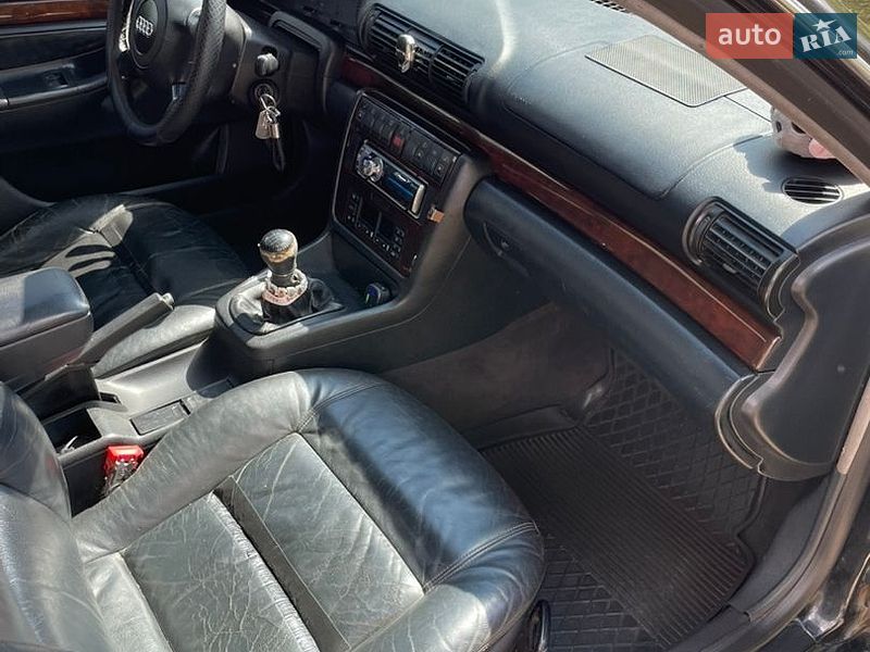 Універсал Audi A4 1998 в Городку
