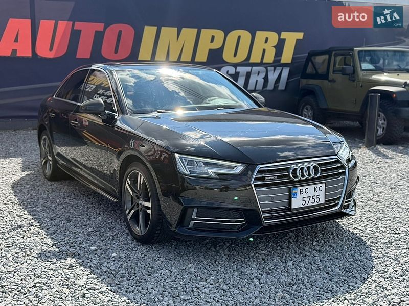 Седан Audi A4 2015 в Стрые