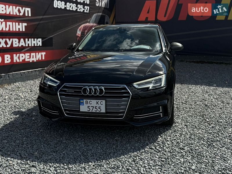 Седан Audi A4 2015 в Стрые