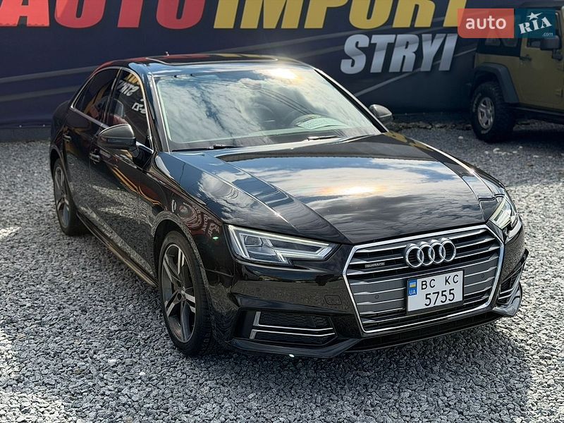 Седан Audi A4 2015 в Стрые
